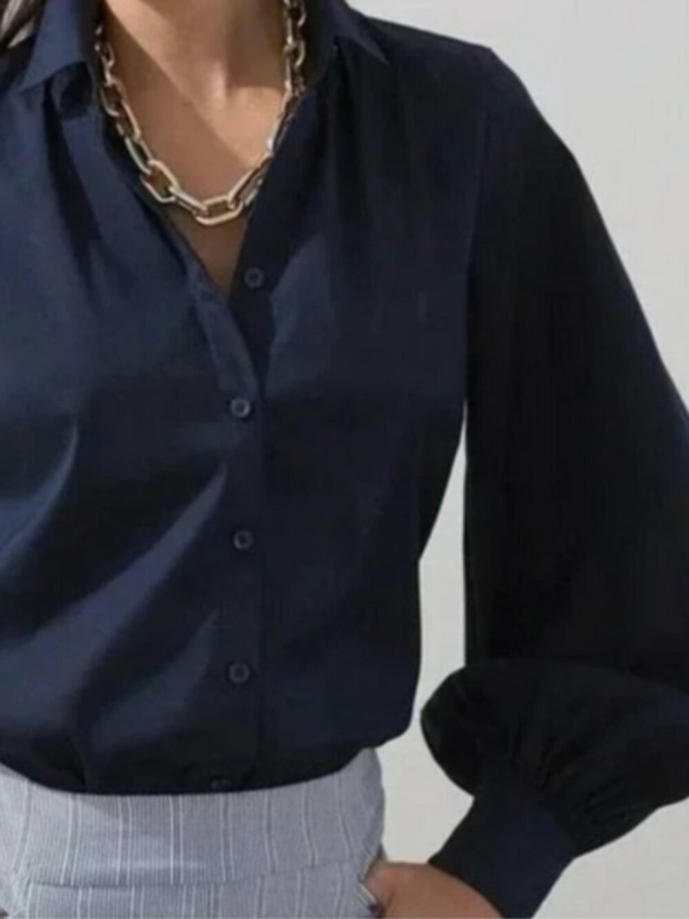 Chico's Black Lightweight Button Blouse size 2